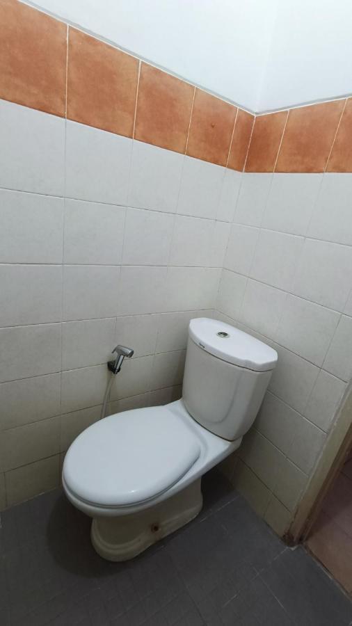 Oyo 91341 D'Phoenix Anggrek Syariah Residence Jakarta Kültér fotó